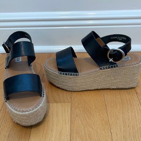 Steve Madden Shoes - Steve Madden wedges